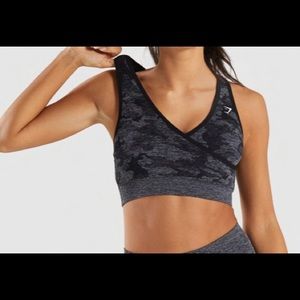 Gymshark Camo sports bra Size Small